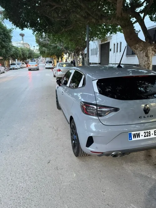 Renault Clio 5  2025 Alpine