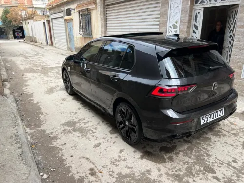 Volkswagen Golf 8 2025 R-Line