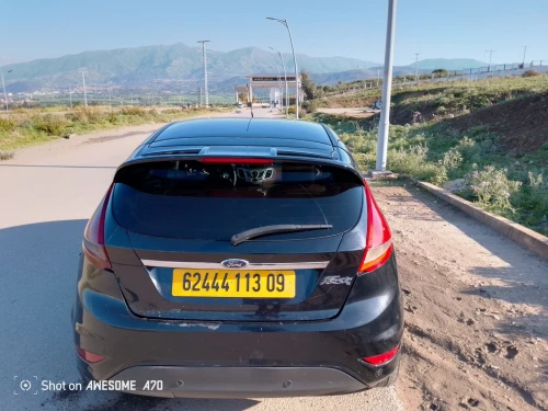 Ford Fiesta 2013 Titanium Sport pack