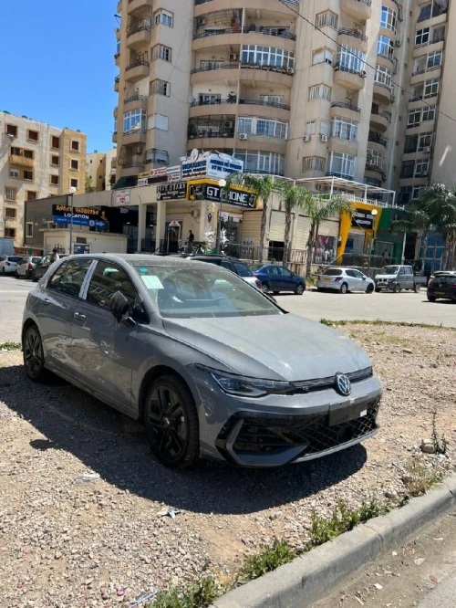 Volkswagen Golf 8 2025 Pro R-line