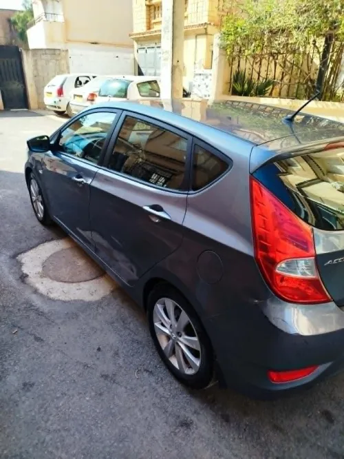 Hyundai Accent RB  5 portes 2017 