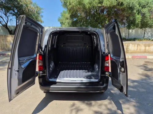 Fiat Doblo 2025 Commercial