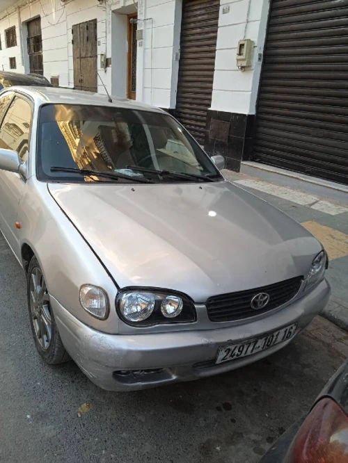 Toyota Corolla 2001 