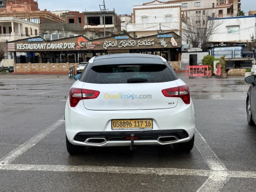 DS DS5 2017 DS5