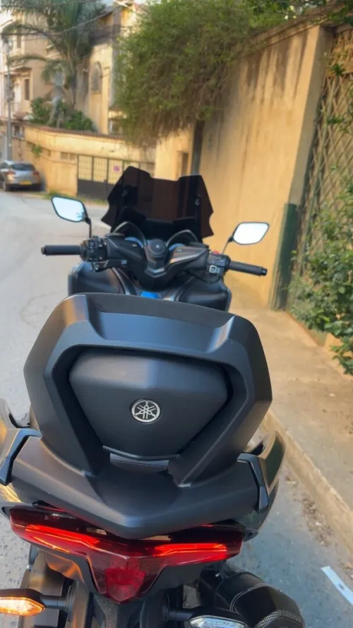 Yamaha Tmax 2022