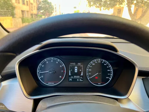 Geely Coolray 2026 