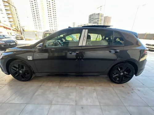 Volkswagen Golf 8 2026 R-Line