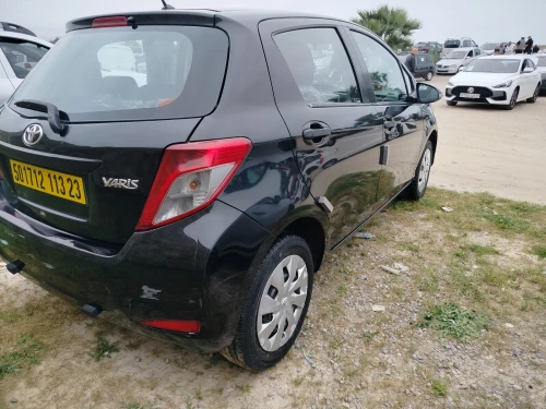 Toyota Yaris 2013 1 ère main