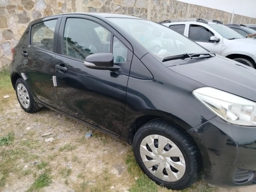 Toyota Yaris 2013 1 ère main