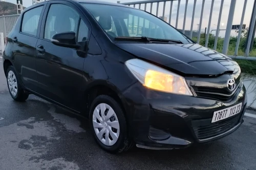 Toyota Yaris 2013 1 ère main