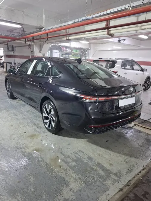 Volkswagen Passat 2025 PRO