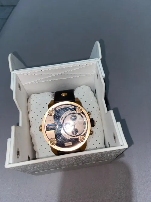 Montre homme diesel original  dz7282