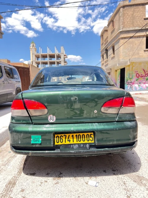 Kia Delta 2000 