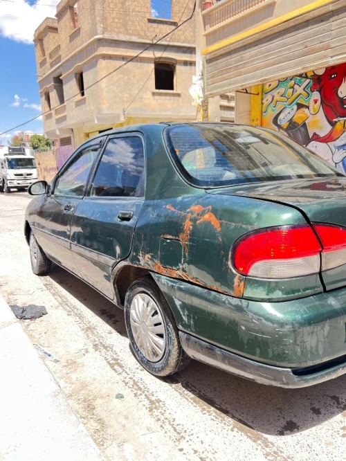 Kia Delta 2000 