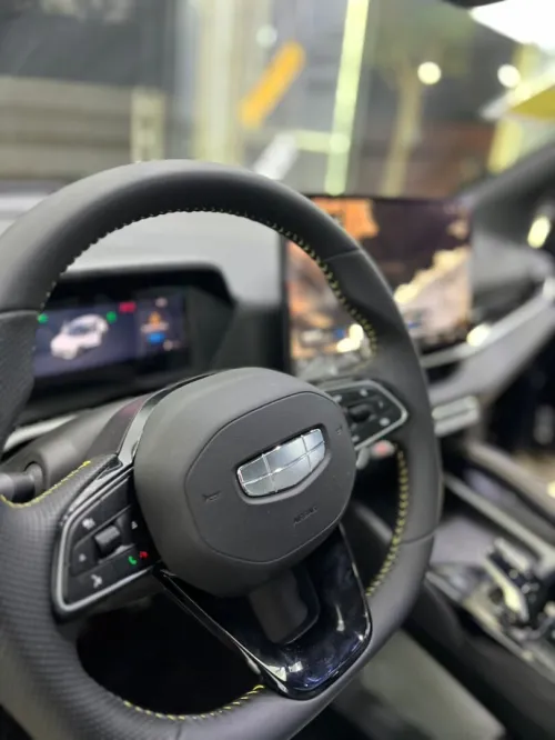 Geely Coolray 2026 