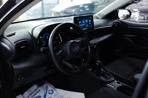 Toyota YARIS 2026 