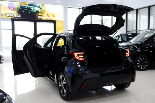 Toyota YARIS 2026 