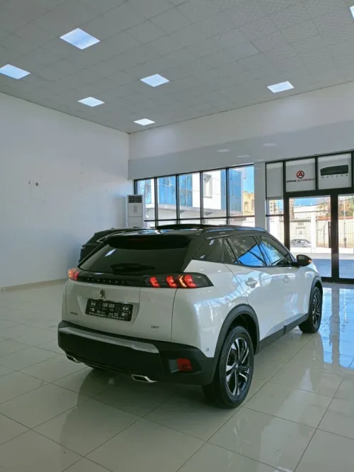 Peugeot 2008 2022 gt