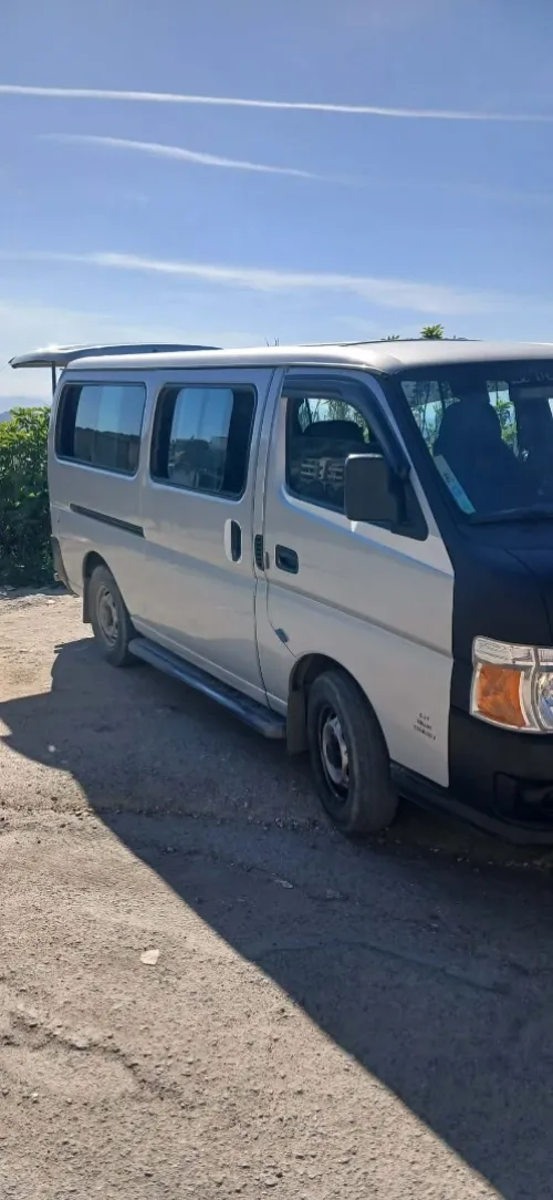 Nissan urvan Urvan 2013
