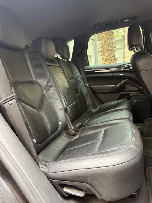Porsche Cayenne 2010 Cayenne