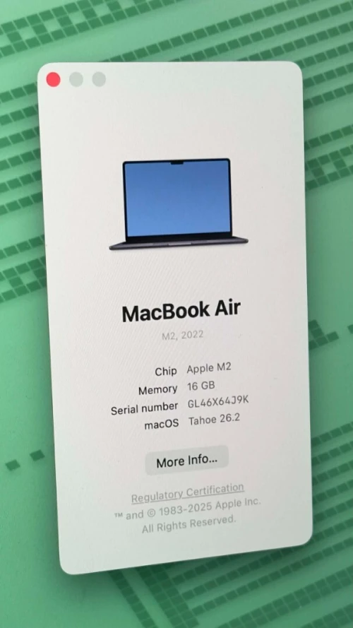Macbook air m2 , 16gb 256ssd