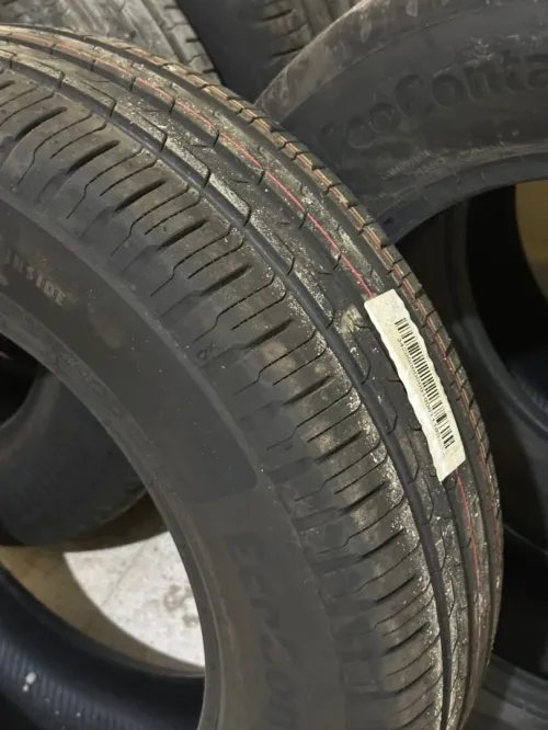 5 pneus neufs continental Doblo commercial 195/65 R15