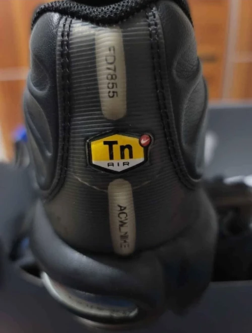 NIKE AIR MAX PLUS ACW*