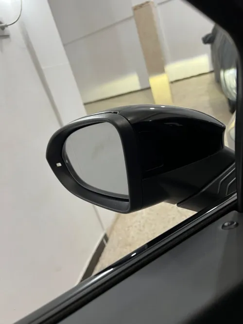 Volkswagen Golf 8 2025 R Black Edition 