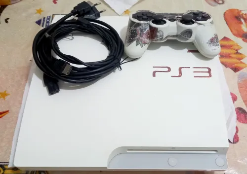 PS3 Slim 320GB نظيف100% 27.000 دج