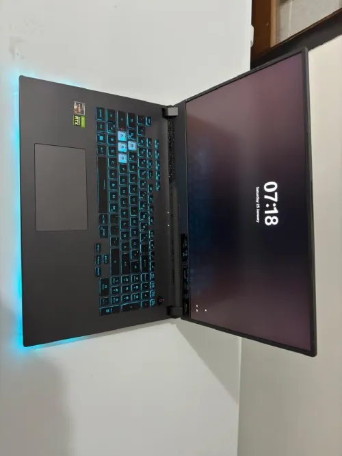 Asus rog strix g17 model g713rm