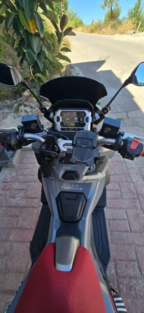 Sym Huski adv 200 2024