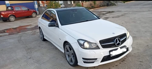 Mercedes Classe C 2015 250 pack sport AMG