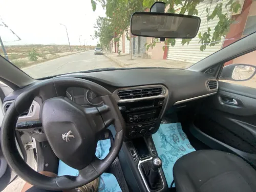 Peugeot 301 2013 Active