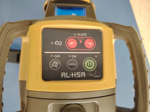 Laser rotatif topcon 
