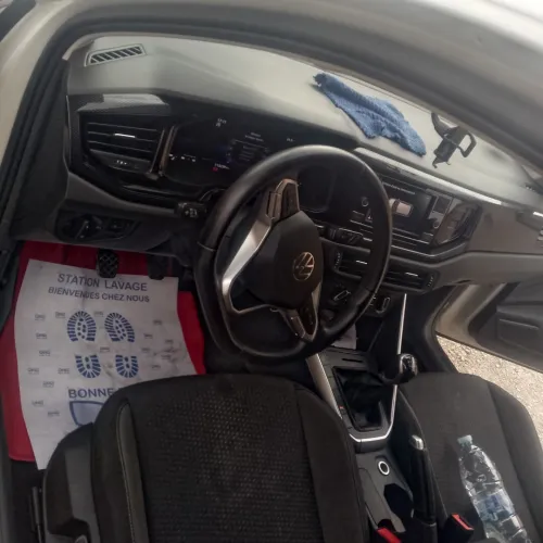 Volkswagen Polo 2022 Confortline