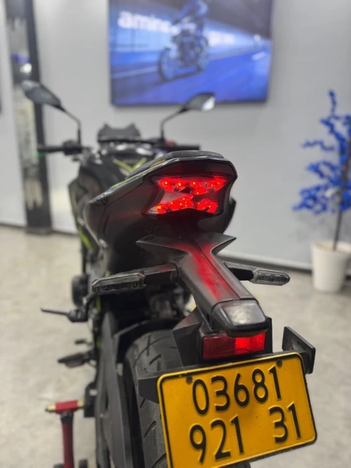 Kawazaki Z900 2021