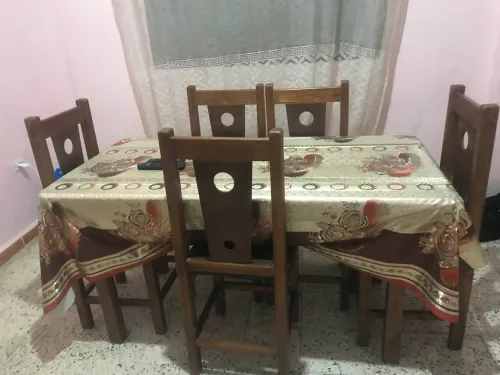 TABLE A MANGER