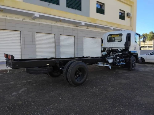 isuzu supr jombo isuzu supr jombo 12 ton 2026
