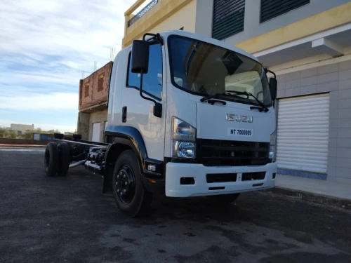 isuzu supr jombo isuzu supr jombo 12 ton 2026