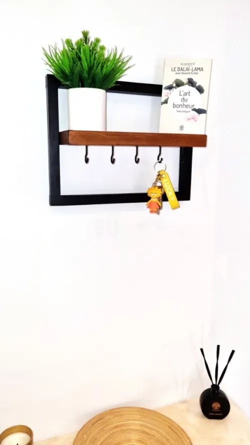 Étagère murale avec crochets pour clé
