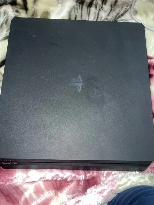 PS4