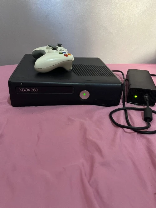 Xbox 360 slim 250G