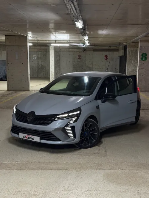 Renault Clio 5  2025 Alpine