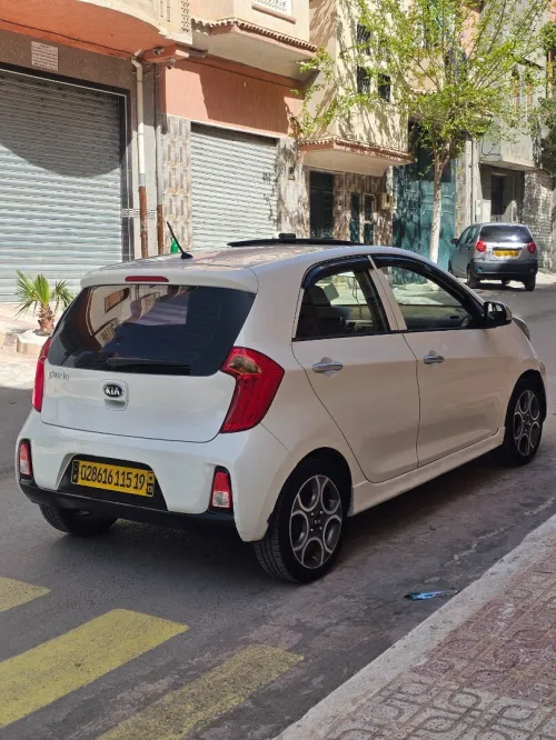 Kia Picanto 2015 Robot