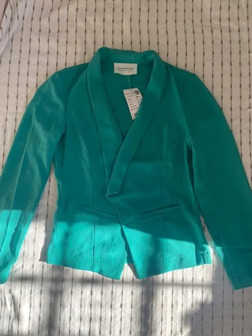 Un lots de vetements venue de lEspagne