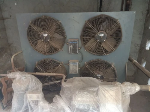 Moteur chambre froide 30 chevaux marque Copeland et 2 évaporateur 