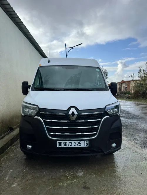 Renault Master 2 panx 2025