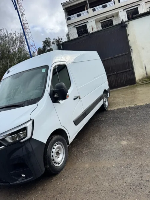 Renault Master 2 panx 2025