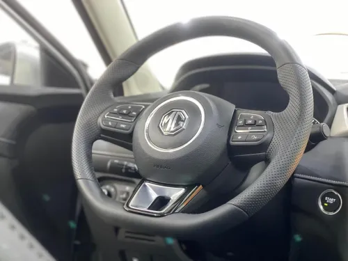 MG MG5 2023 Latoute