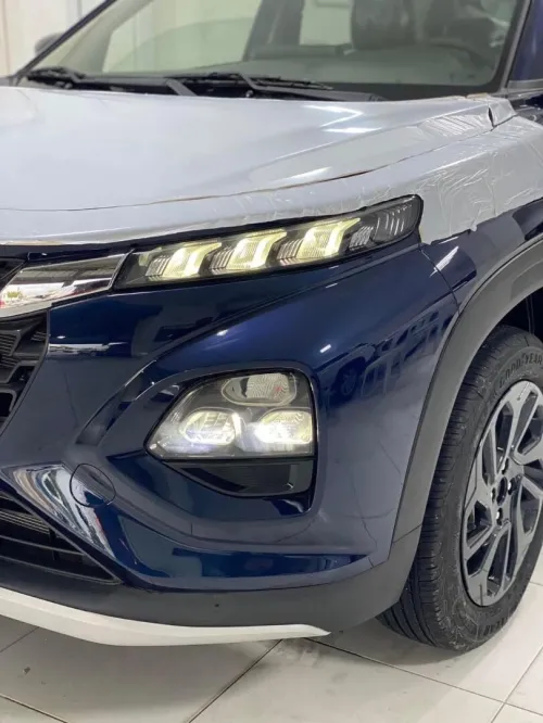 Suzuki FRONX 2023 Latout
